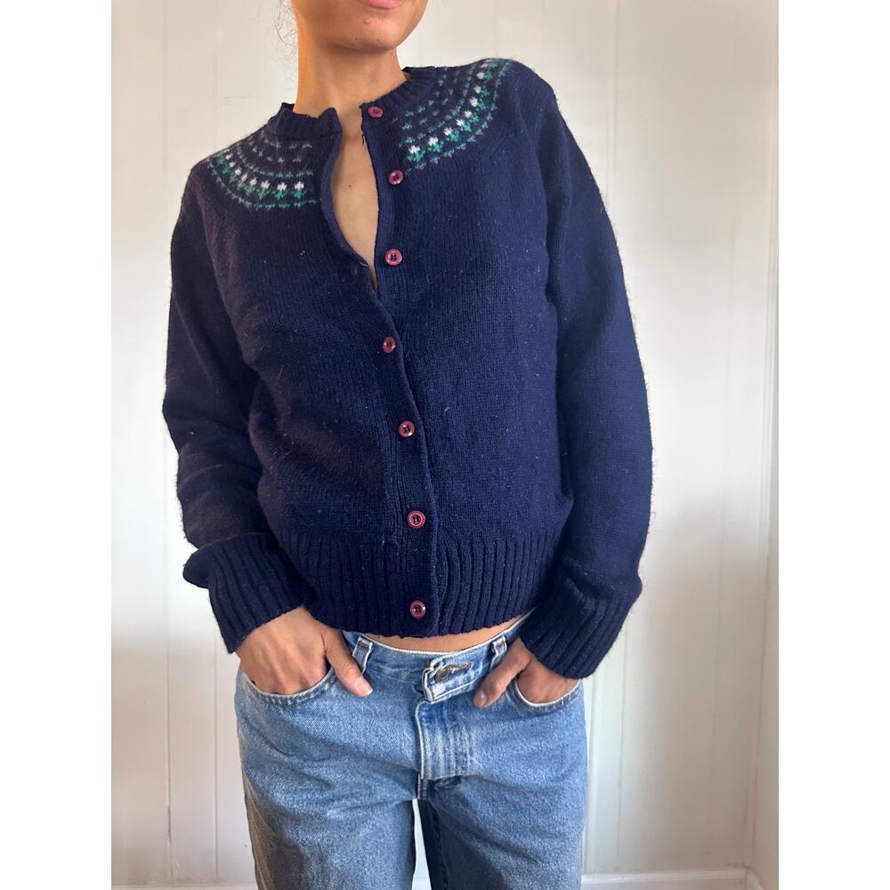 Vintage Northern Isles Cardigan Size 40